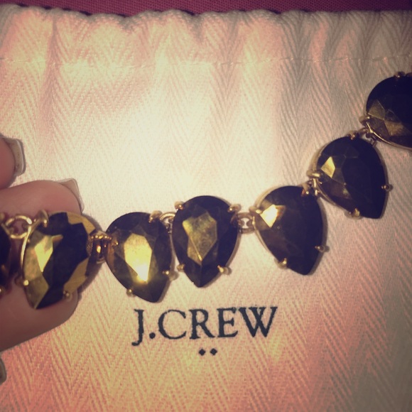 J. Crew Jewelry - Gorgeous necklace by JCrew🎉